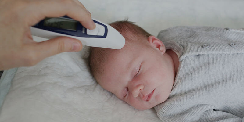 Высокая температура у ребенка, младенца ,5, когда и чем лечить