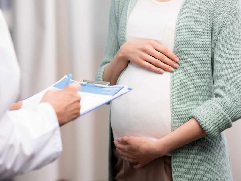 Зачем назначают препараты прогестерона при беременности?