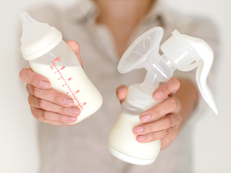 Нужно ли сцеживать грудное молоко? | Первая Маммология